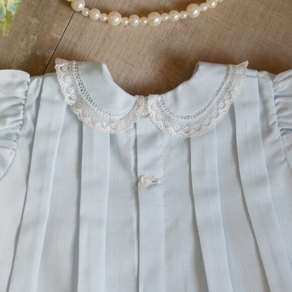 Blue Lace Inlay Pleated Heirloom Newborn Dress Feltman Brothers RARE FIND - Picture 4 of 4